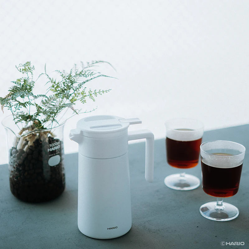 Serwer termiczny Hario z ceramiczną powłoką 600 ml